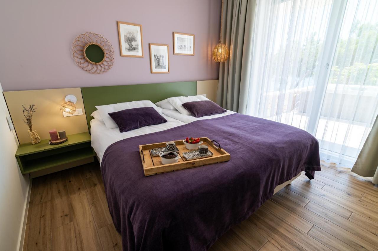 Natura Luxury Vilă *