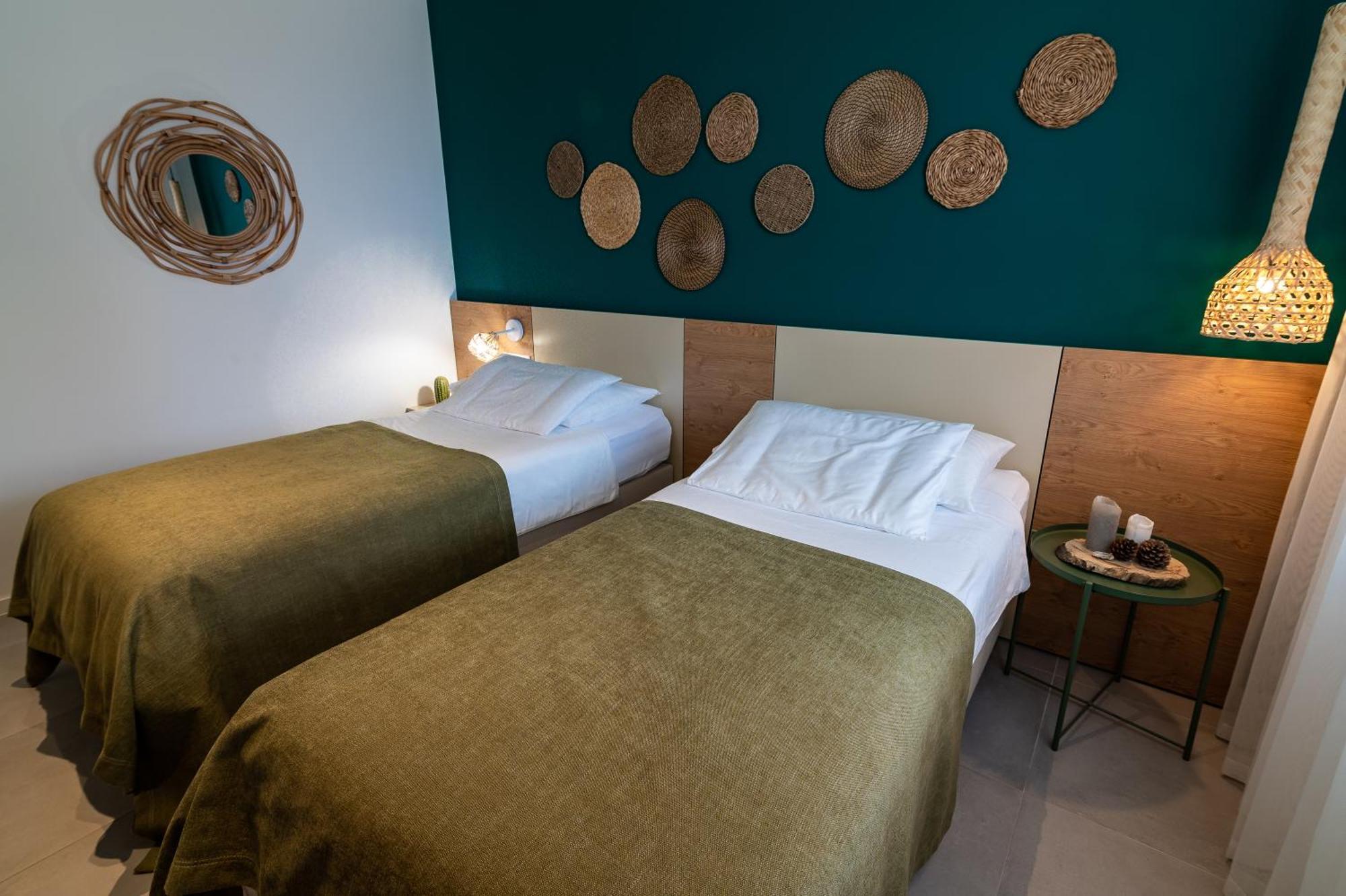 Natura Luxury Mandre